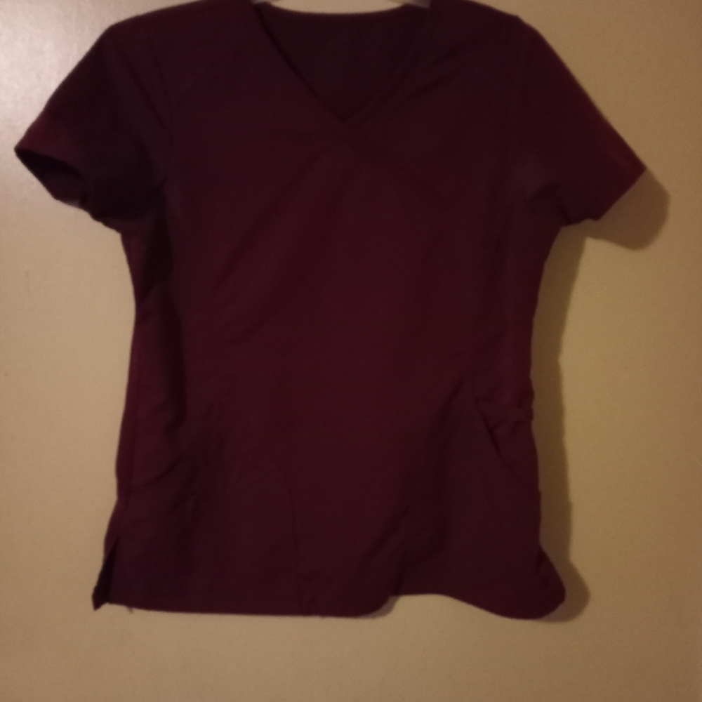 Scrub top